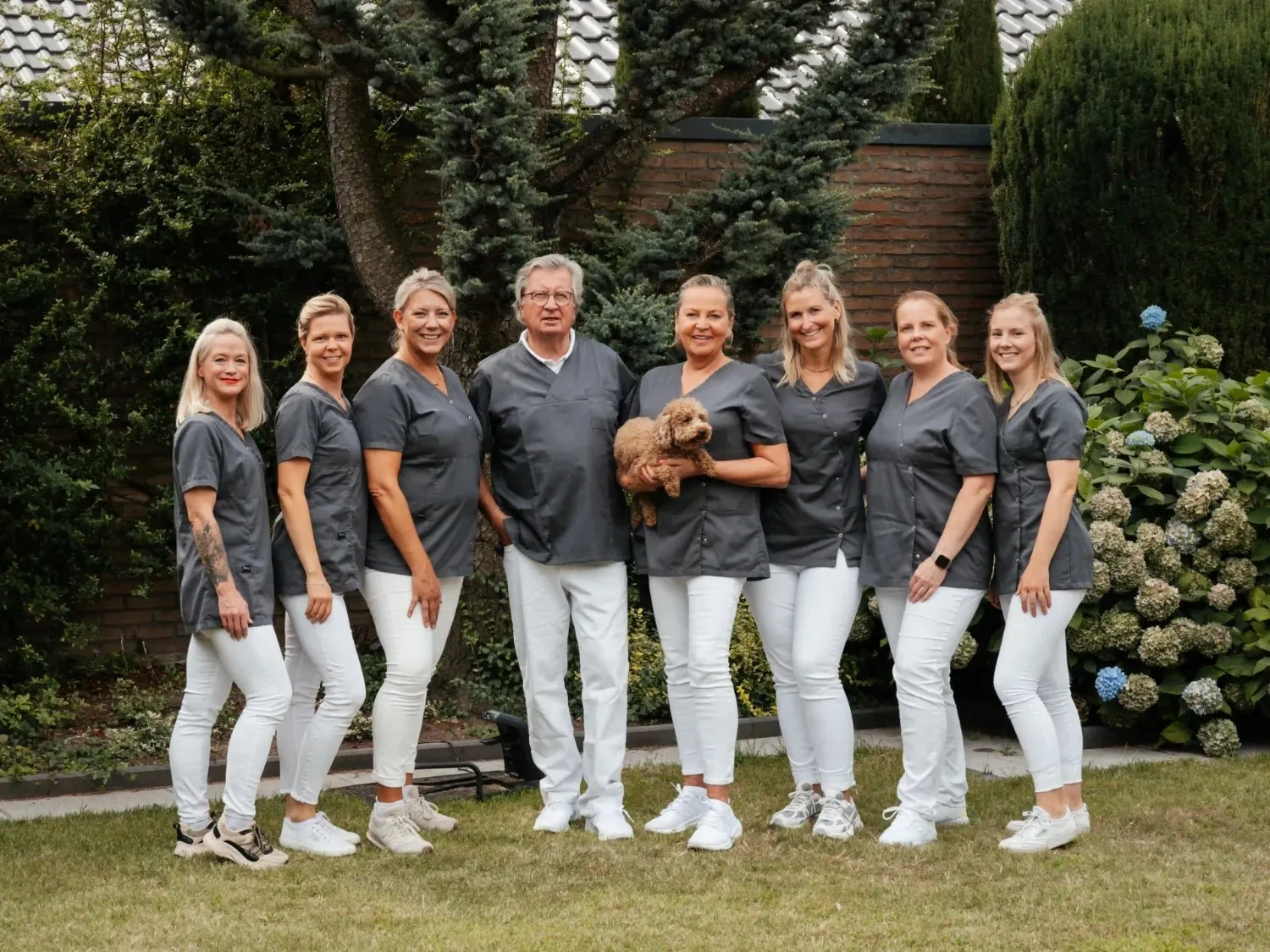 Gruppenfoto von Pflegeteam